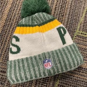 Men’s Green Bay Packers winter hat 
New Era
One size fits most